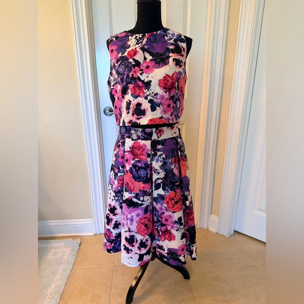 Eliza J Floral Crop Top and High Waist Skirt Set with Pockets!